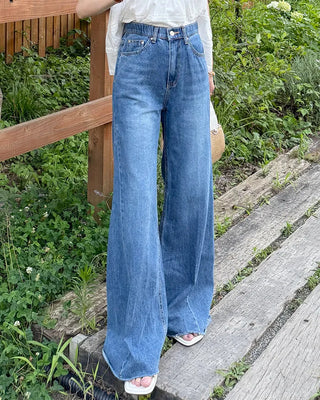 Slit detail denim pants