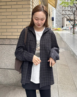 Checked hooded shirt