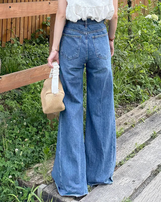 Slit detail denim pants