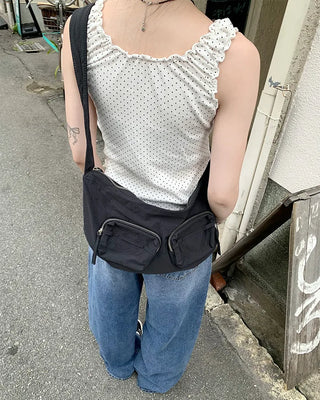 Pocket shoulder bag