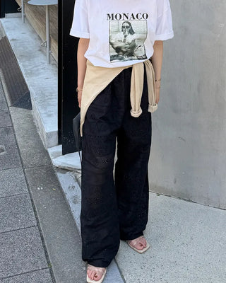 Perforated detail elastic waist easy pants