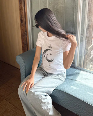 Moon print short-sleeved T-shirt