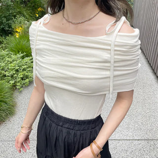 Ribbon open shoulder T-shirt