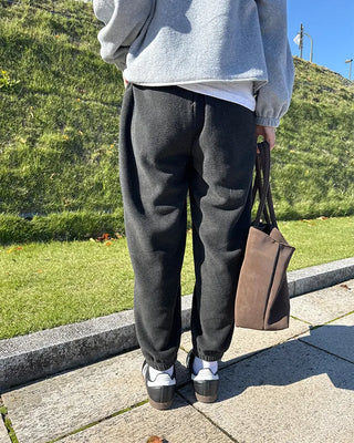 Fleece easy pants with pocket patch