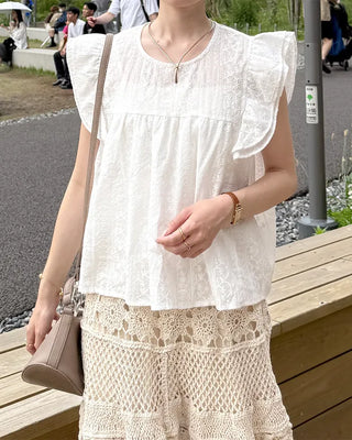 Frilled Punching Wing Blouse