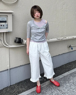 Frilled hem wide half pants