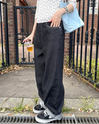 Wide-leg denim pants