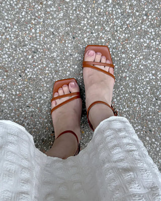 Square strap sandals