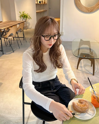 Basic round neck T-shirt