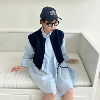 Zip-up knit vest