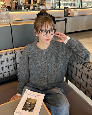 Soft raglan sleeve round neck cardigan