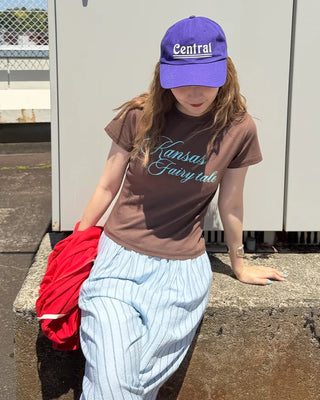 Lettering semi-cropped short-sleeve T-shirt