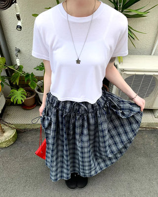 Checked pocket banded long skirt