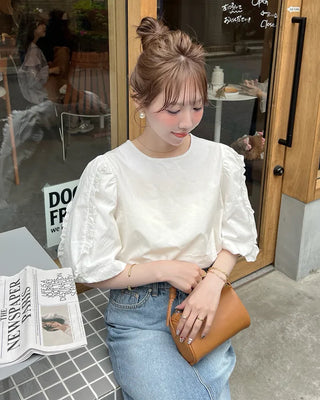 Shoulder ruffle frill blouse