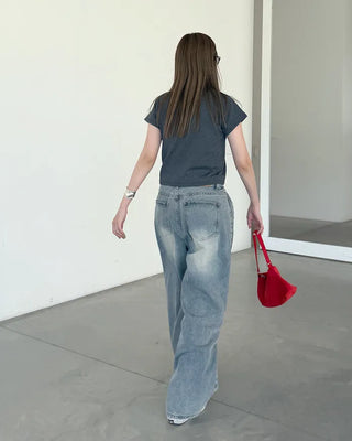 Side-out seam pleated denim pants