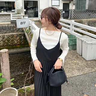 Boat neck knit