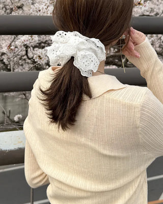 Lace scrunchie