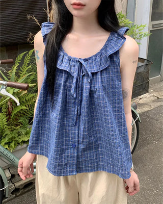 Checked ruffle sleeveless blouse