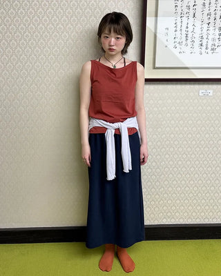 Elastic waist ribbed long skirt
