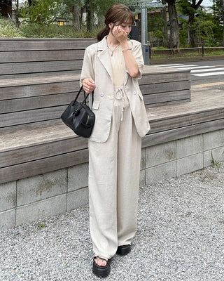 Simple jacket and slacks set