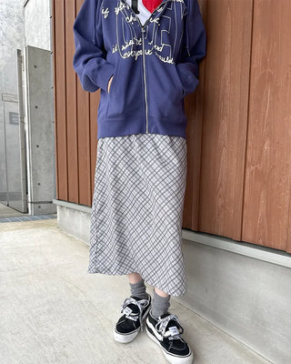 Checked long skirt