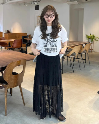 See-through lace long skirt