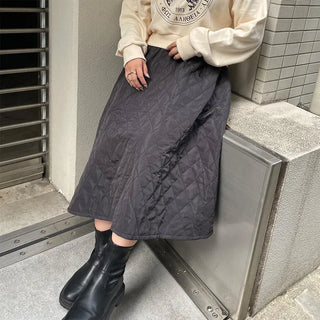 Quilted long skirt