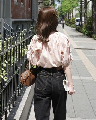 (ORIGINAL) Henley Neck Ribbon Balloon Blouse