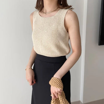 soda square sleeveless knit