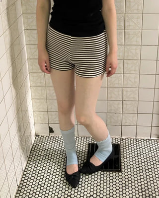 Front gathered pointed toe