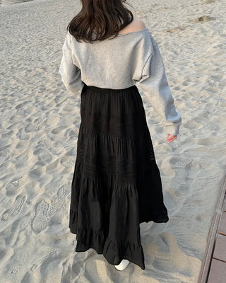 Lace tiered long skirt