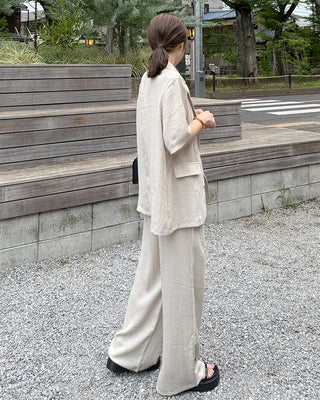 Simple jacket and slacks set
