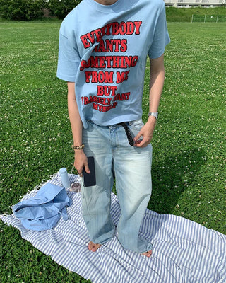 Color lettering cropped short-sleeved T-shirt