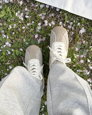 Line bicolor sneakers