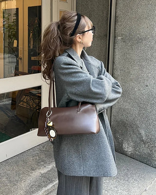 Simple Bold Square Bag