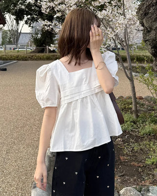 Square neck puff blouse
