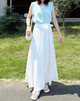 Punched Frill Sleeveless Cardigan