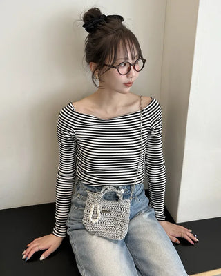 Striped off-shoulder t-shirt