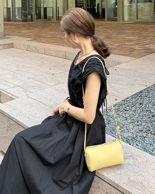 Round-shaped handbag