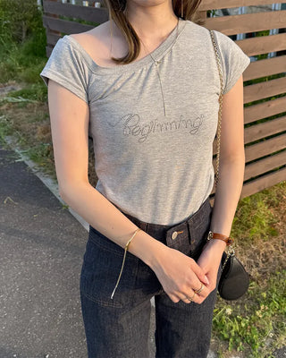 Lettering One-Shoulder Short-Sleeve T-Shirt