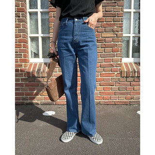 Simple denim pants