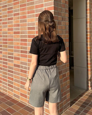 Ribbon patch point short-sleeve T-shirt
