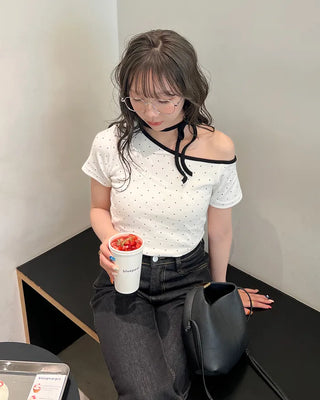 One-shoulder polka dot neck string short-sleeve T-shirt
