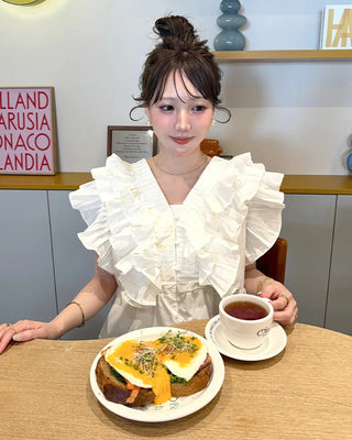 Big volume ruffle top