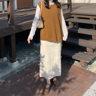 Back button detail knit vest