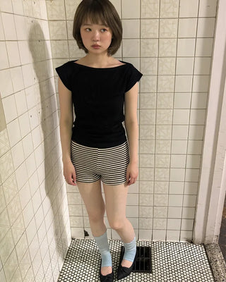 See-through high-leg warmer