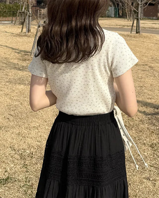 Flower pattern T-shirt