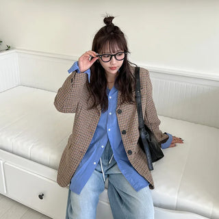 Button-up check jacket