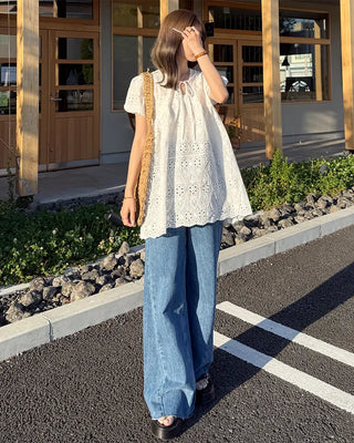 V-neck string punching blouse
