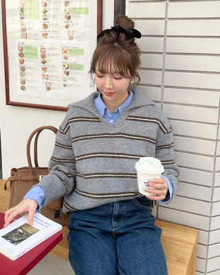 Colored striped knit